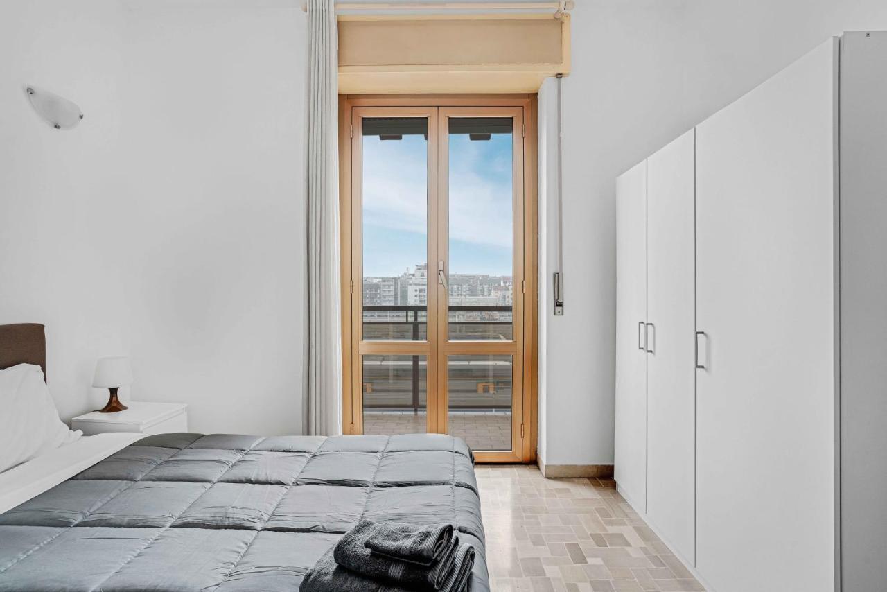 Cav9 - Large Apartment With Panoramic View - Milaan Buitenkant foto