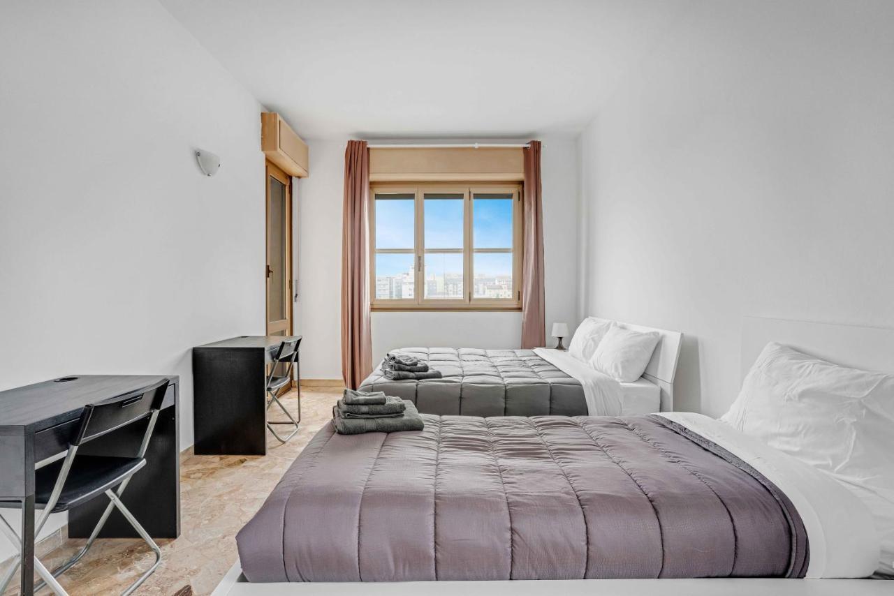 Cav9 - Large Apartment With Panoramic View - Milaan Buitenkant foto