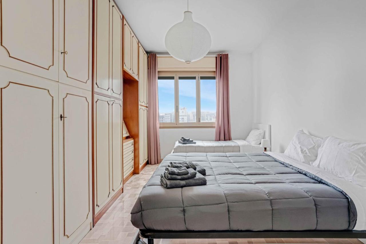 Cav9 - Large Apartment With Panoramic View - Milaan Buitenkant foto